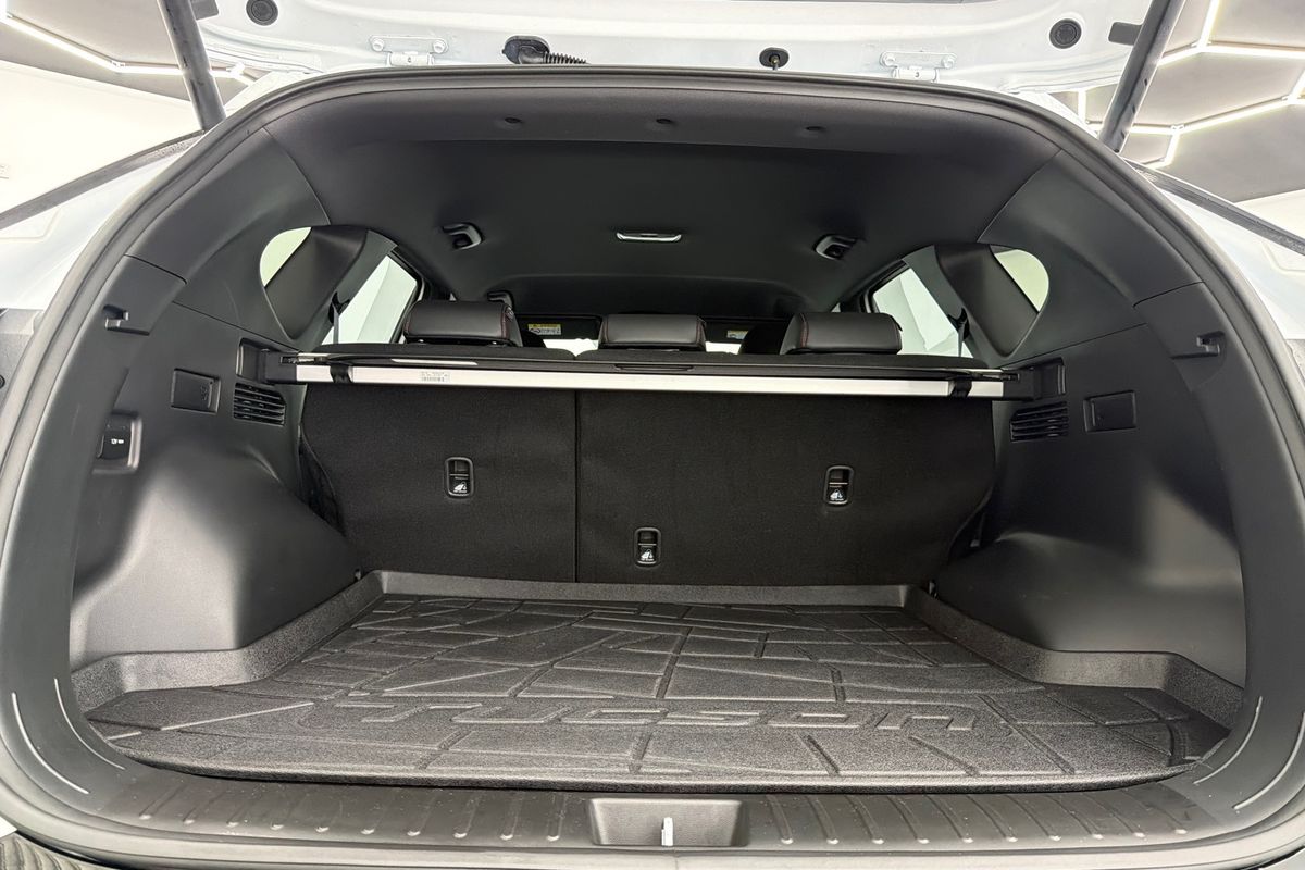 2025 Hyundai Tucson Hybrid Elite N Line NX4.V3