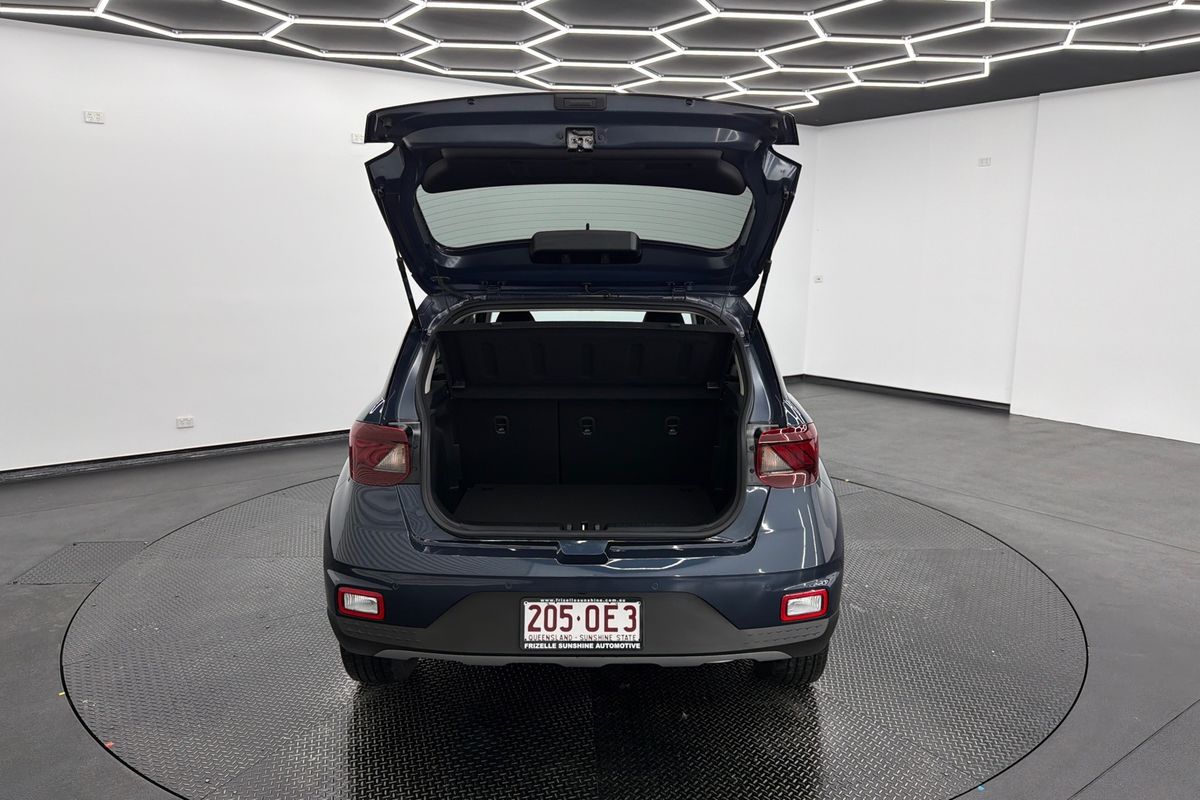 2025 Hyundai Venue Elite QX.V5