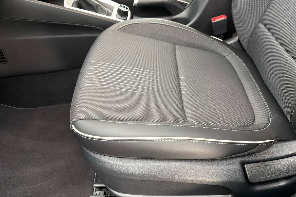 2025 Hyundai Venue Elite QX.V5