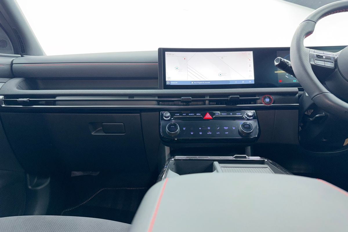 2025 Hyundai Tucson Hybrid Elite N Line NX4.V3