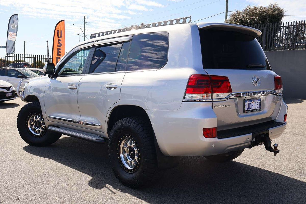 2018 Toyota Landcruiser Sahara VDJ200R