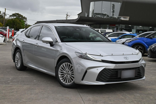 2025 Toyota Camry Ascent AXVH80R