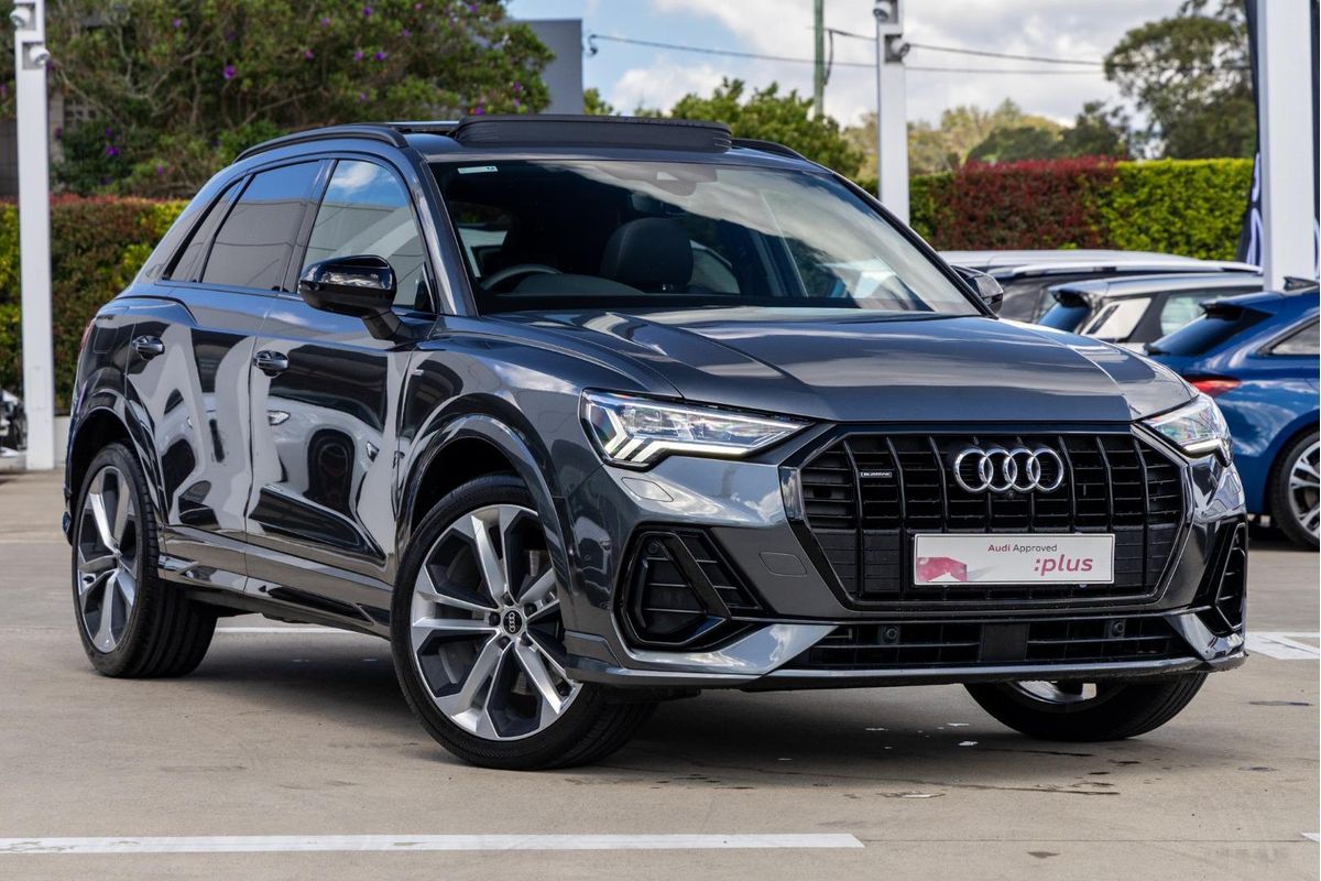 2020 Audi Q3 40 TFSI S line F3