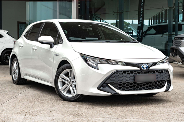 2018 Toyota Corolla Ascent Sport Hybrid ZWE211R
