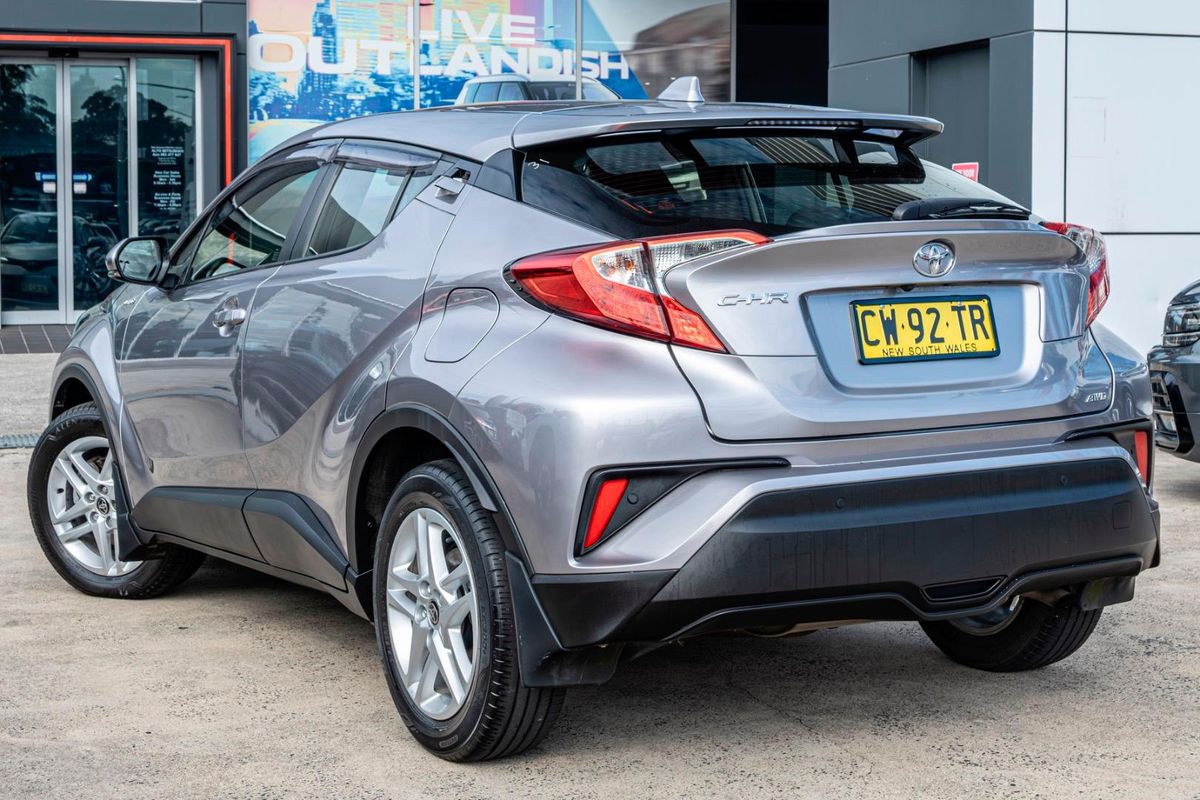 2020 Toyota C-HR NGX50R