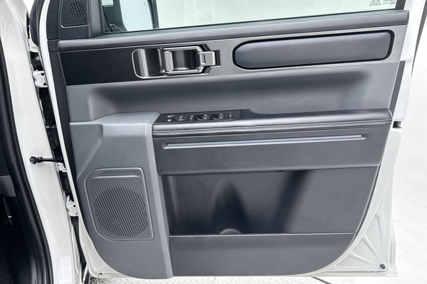 2025 Kia Tasman SX+ TK 4X4 thumb-18