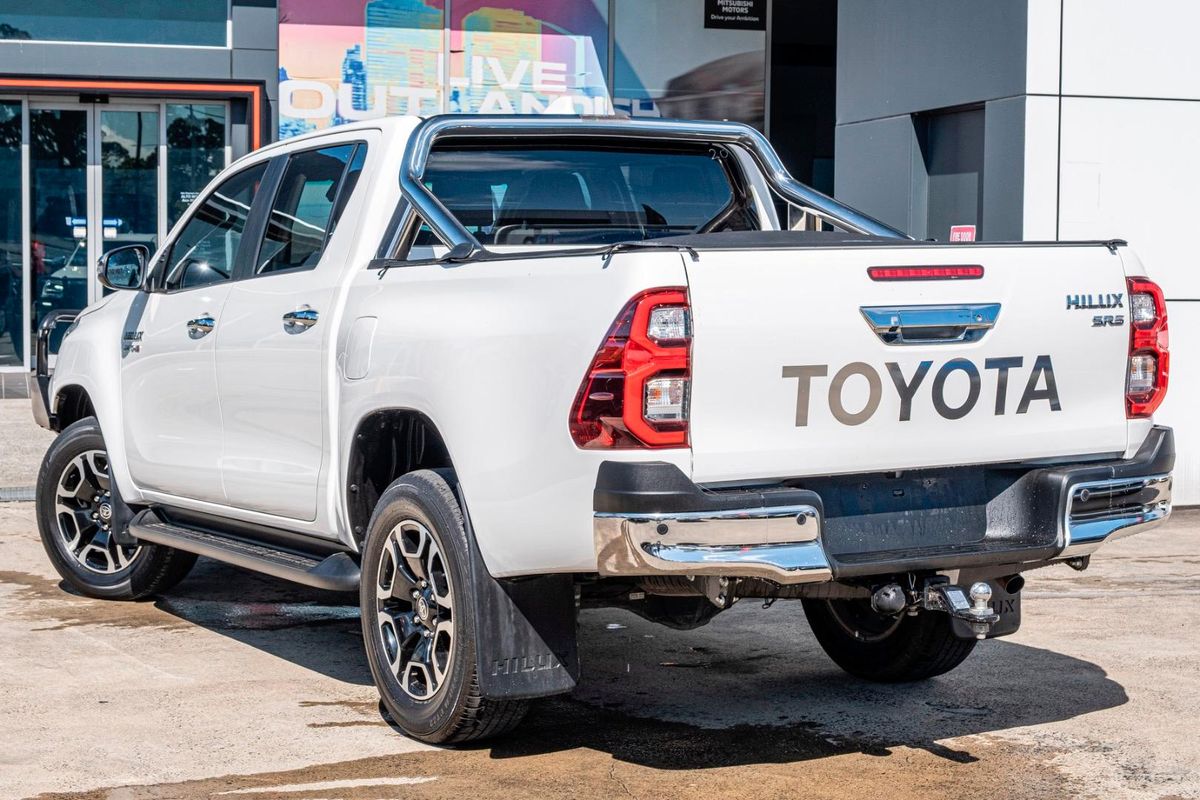 2023 Toyota Hilux SR5 GUN126R 4X4