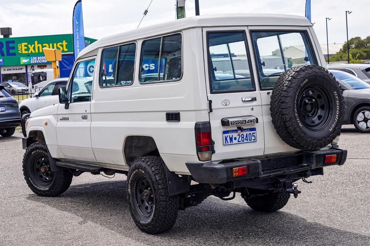 2008 Toyota Landcruiser Workmate Troopcarrier VDJ78R