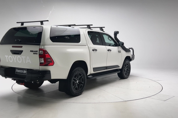 2021 Toyota Hilux SR5 GUN126R 4X4 thumb-7