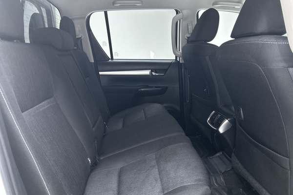 2021 Toyota Hilux SR5 GUN126R 4X4 thumb-11
