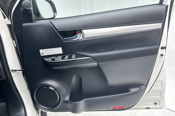 2021 Toyota Hilux SR5 GUN126R 4X4 thumb-18