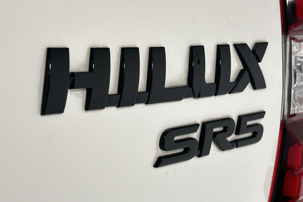 2021 Toyota Hilux SR5 GUN126R 4X4 thumb-21
