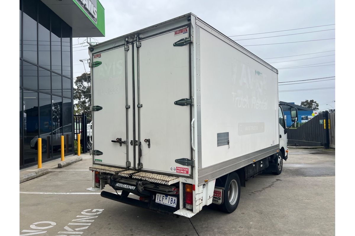 2017 Hino 300 Series 616 MWB image 6