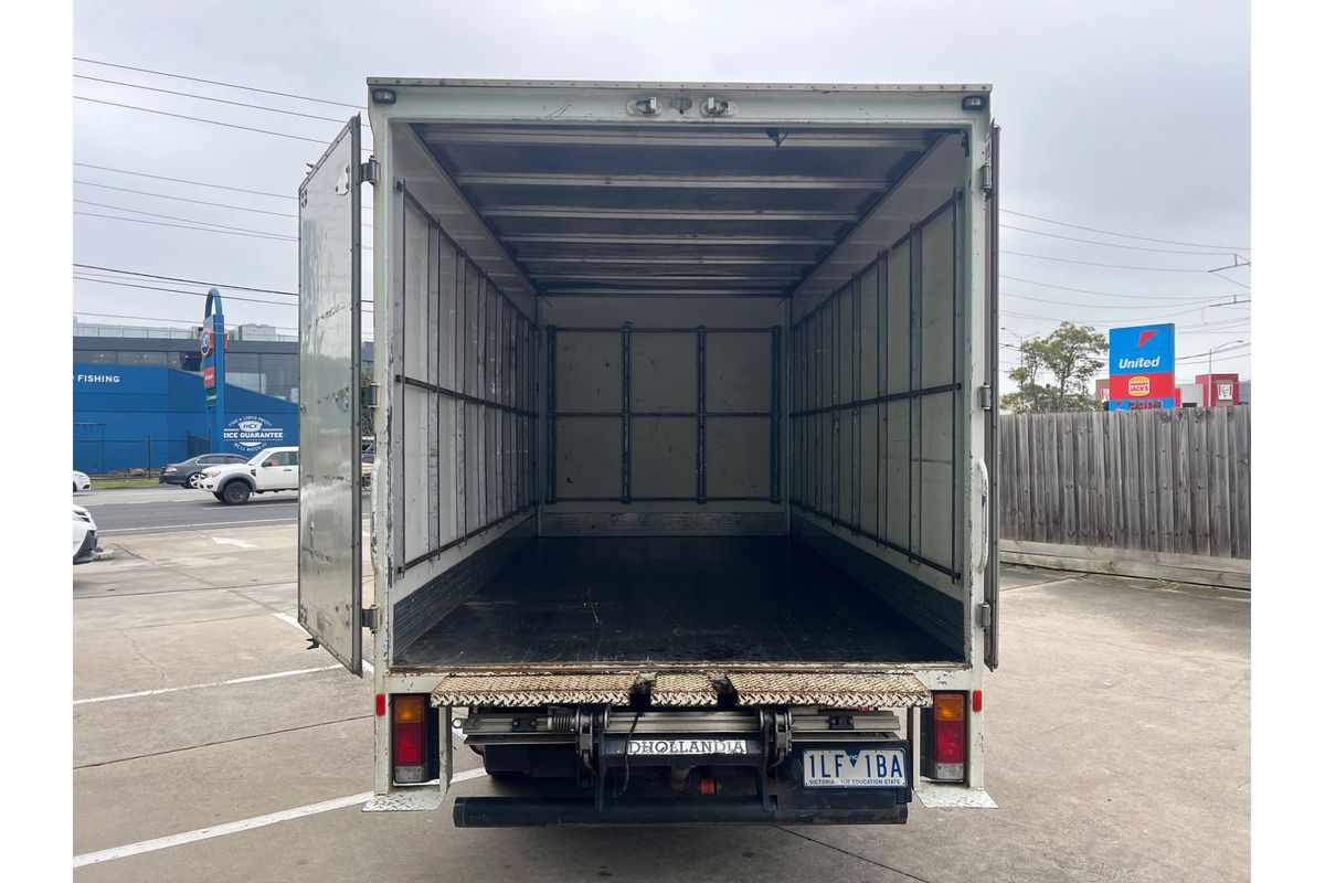 2017 Hino 300 Series 616 MWB image 16