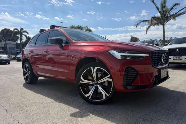 2021 Volvo XC60 B6 R-Design