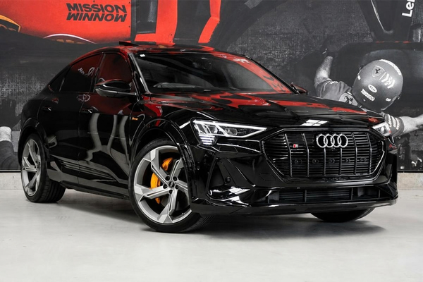2022 Audi e-tron S GE