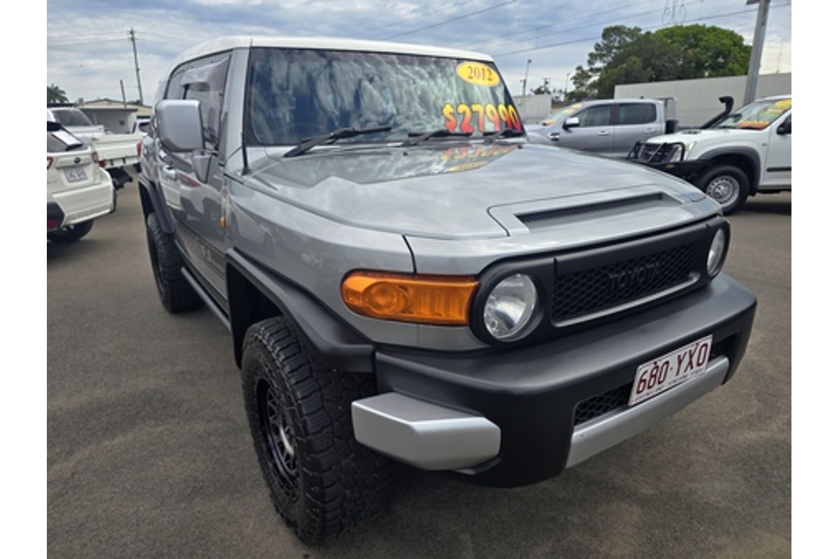 2012 Toyota FJ Cruiser GSJ15R