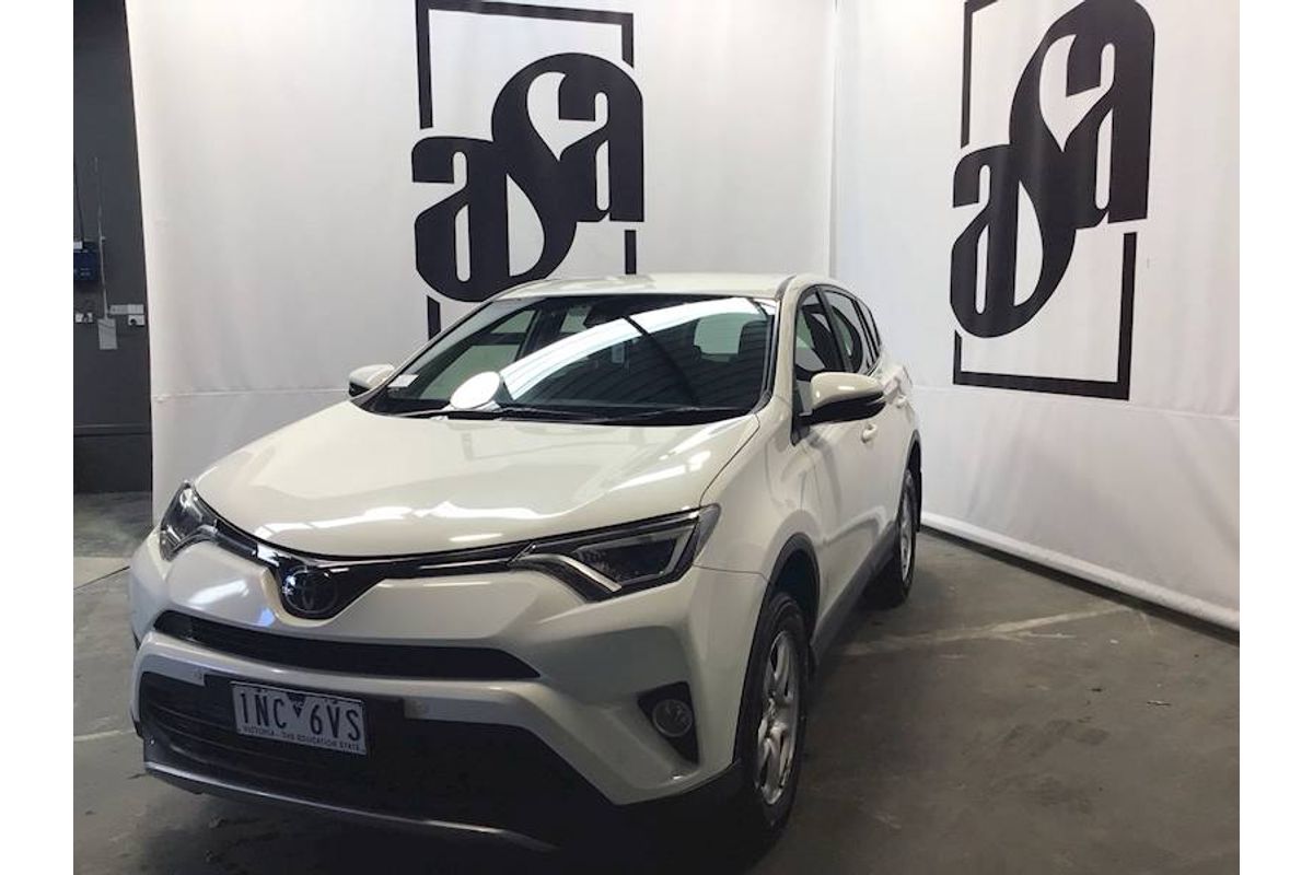 2018 Toyota RAV4 GX ZSA42R