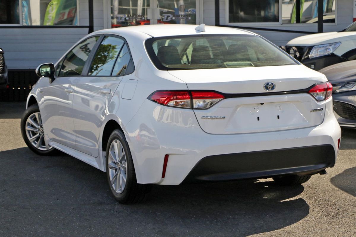 2022 Toyota Corolla Ascent Sport Hybrid ZWE219R
