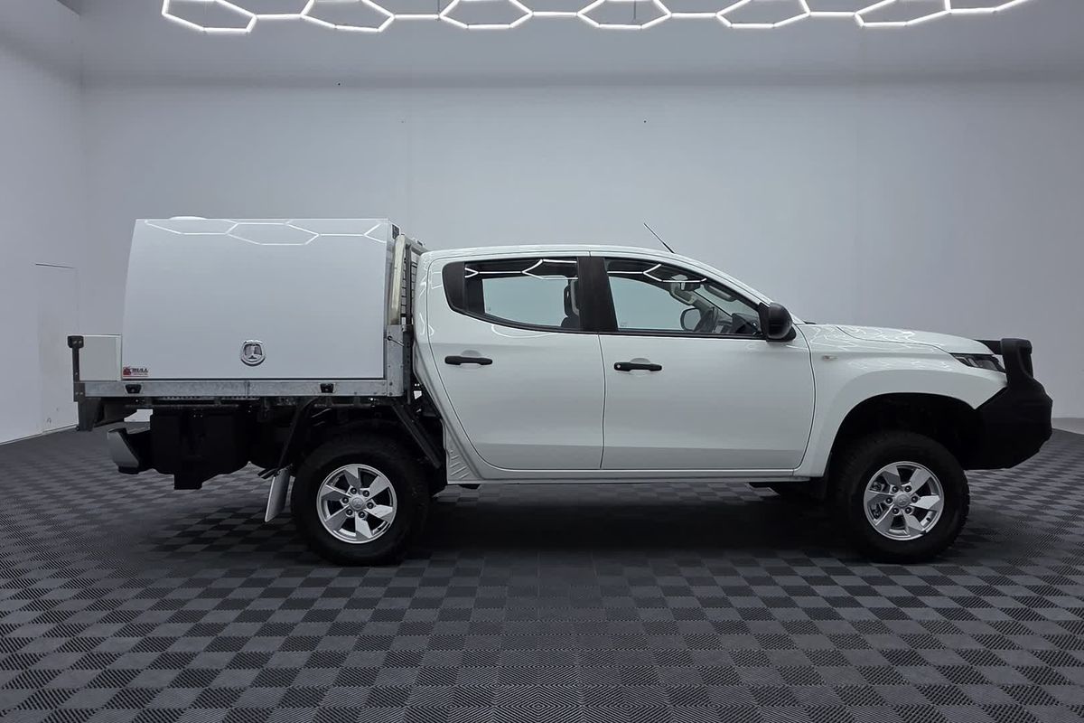 2021 Mitsubishi Triton GLX MR 4X4 image 15