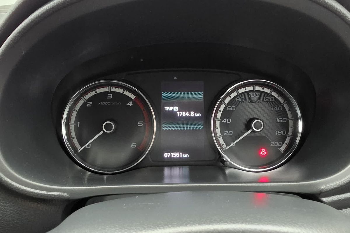 2021 Mitsubishi Triton GLX MR 4X4 image 44