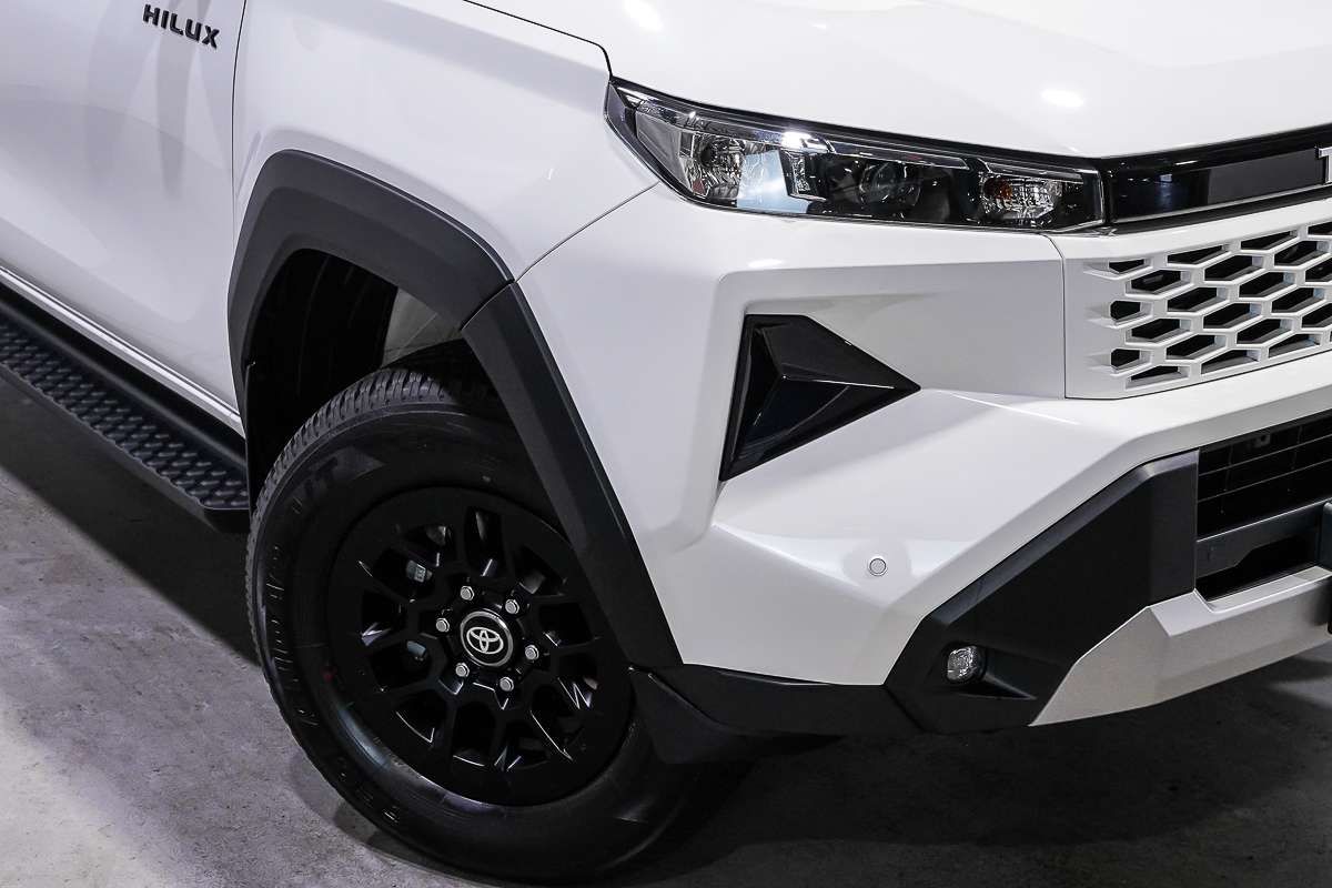 2026 Toyota Hilux SR GUN226R 4X4