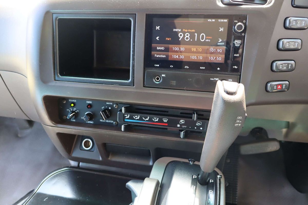 2019 Mitsubishi ROSA BUS DELUXE BE64D image 14