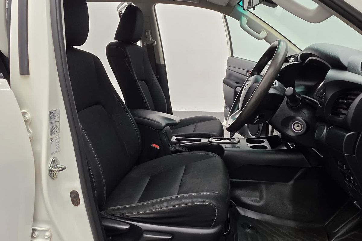 2022 Toyota Hilux SR GUN126R 4X4