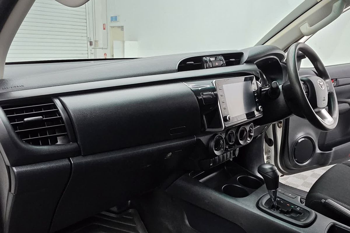 2022 Toyota Hilux SR GUN126R 4X4