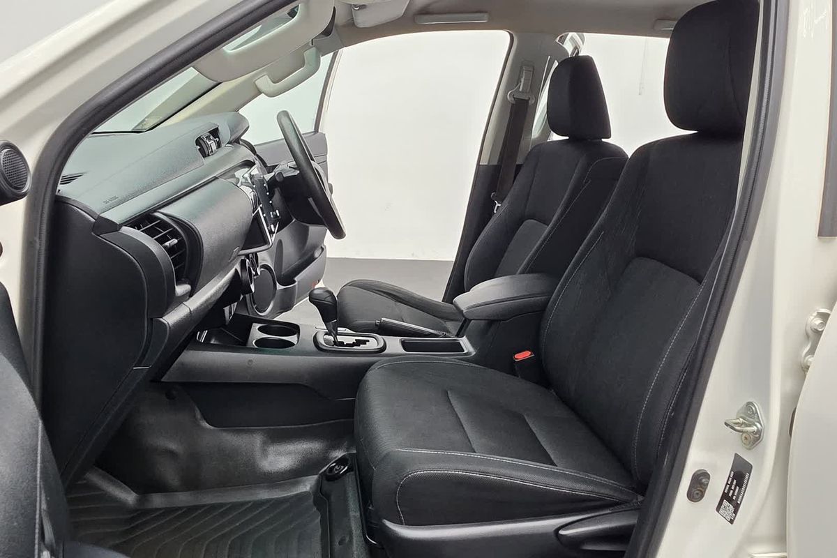 2022 Toyota Hilux SR GUN126R 4X4