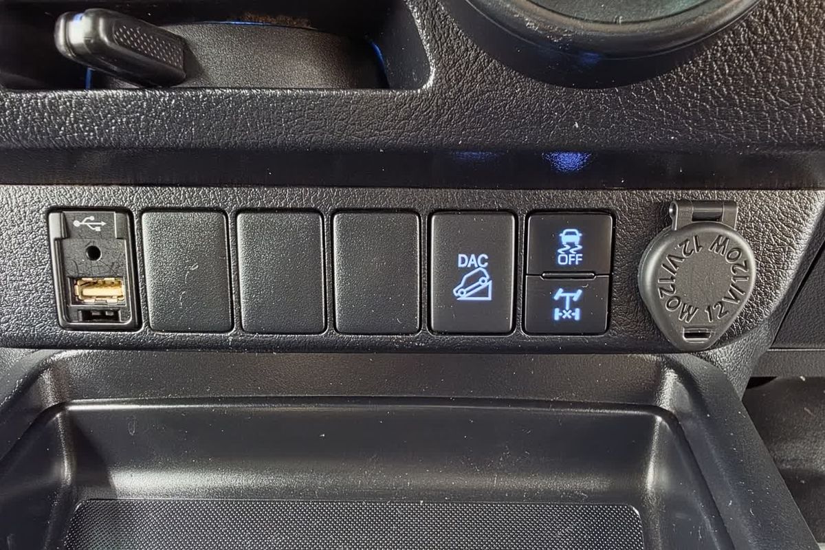 2022 Toyota Hilux SR GUN126R 4X4