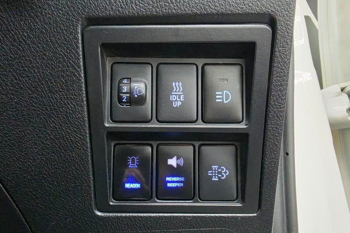 2022 Toyota Hilux SR GUN126R 4X4