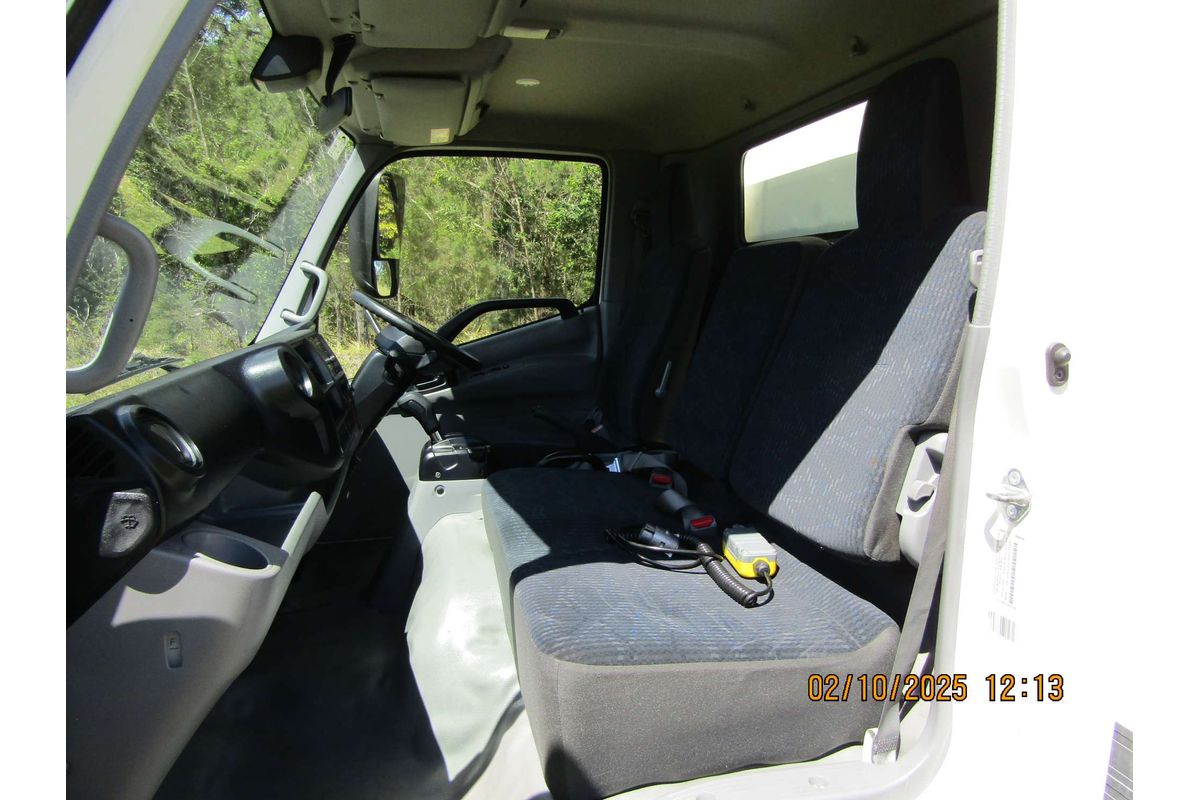 2022 Hino 300 Series 616 image 3