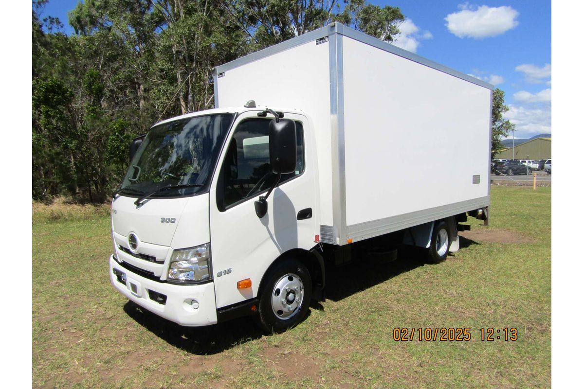 2022 Hino 300 Series 616 image 5