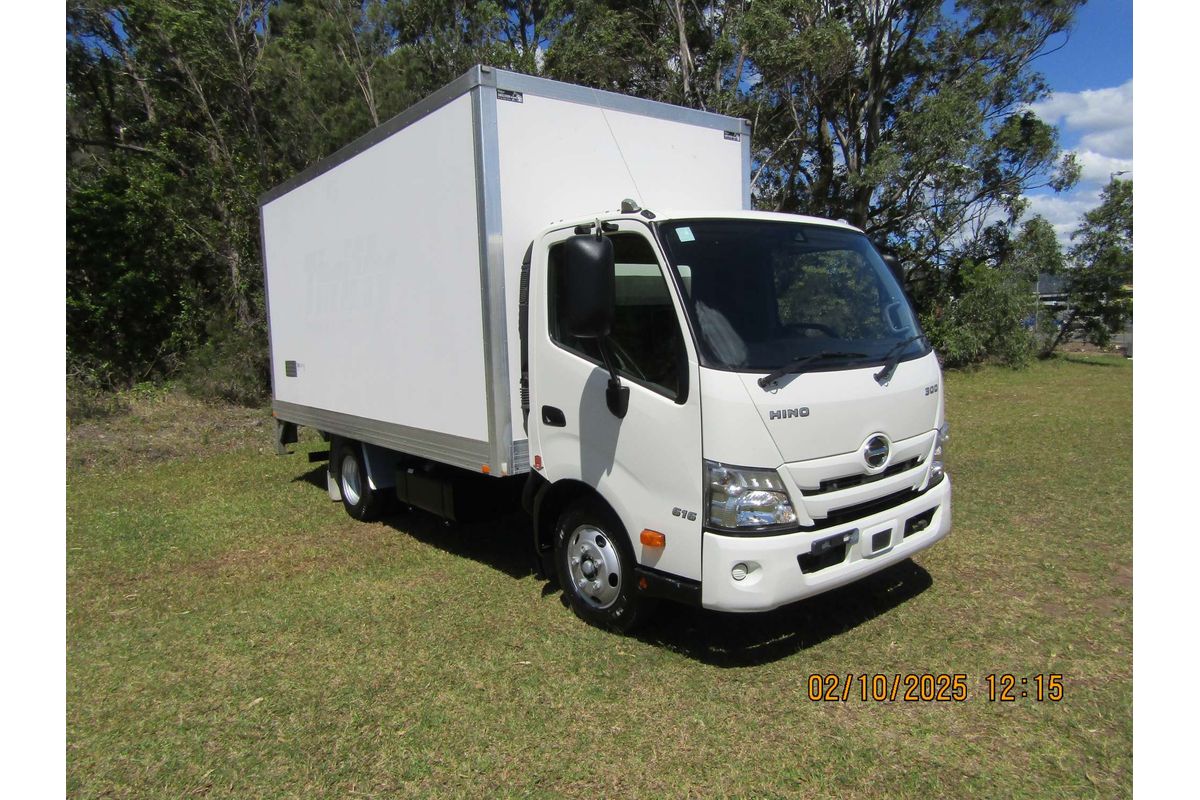2022 Hino 300 Series 616 image 15