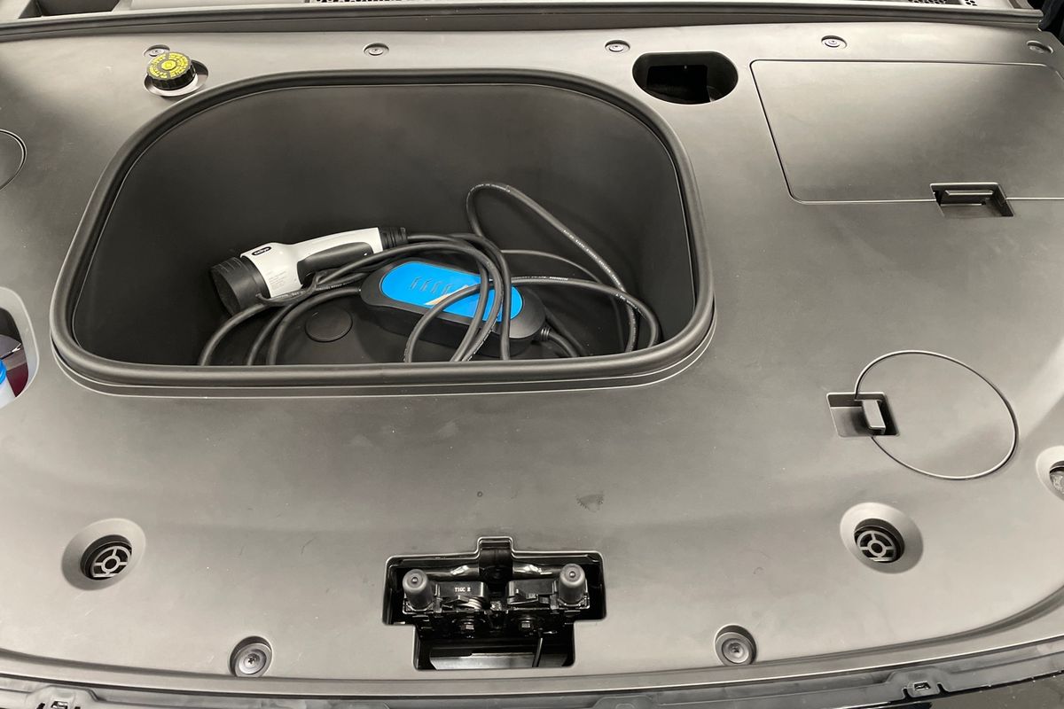 2025 OMODA JAECOO J5 EV Summit