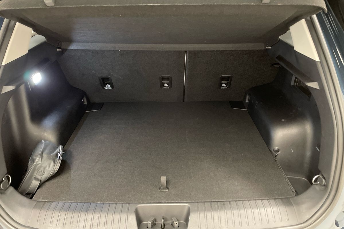 2025 OMODA JAECOO J5 EV Summit