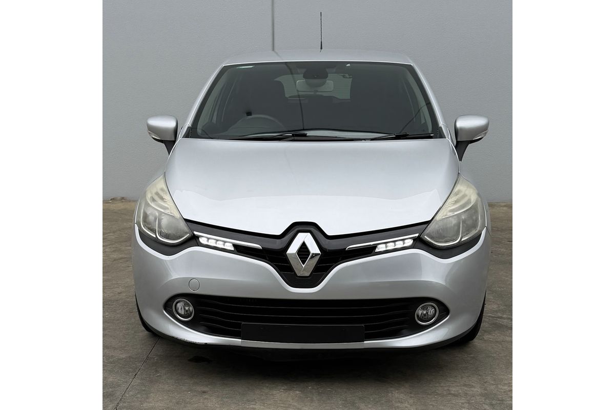 2014 Renault Clio Expression IV B98
