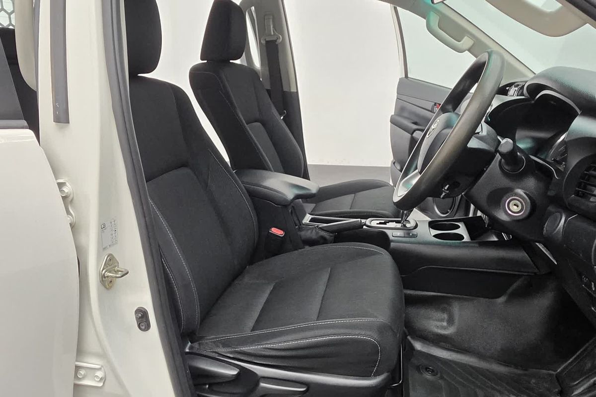 2022 Toyota Hilux SR GUN126R 4X4