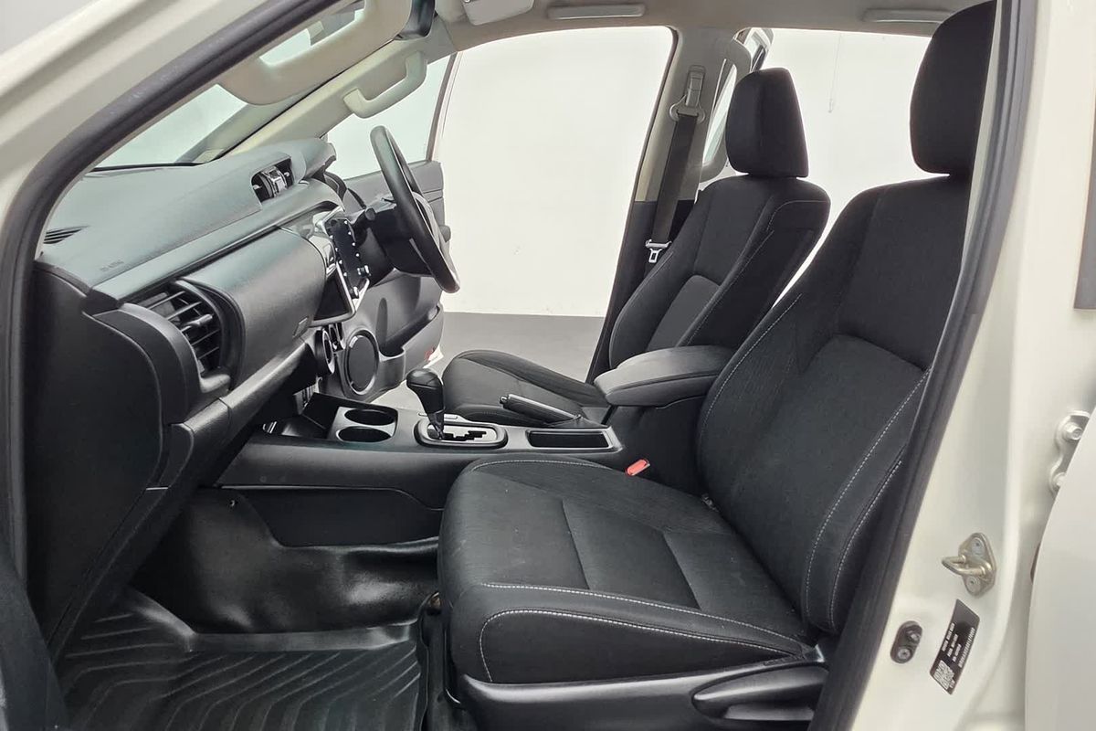 2022 Toyota Hilux SR GUN126R 4X4