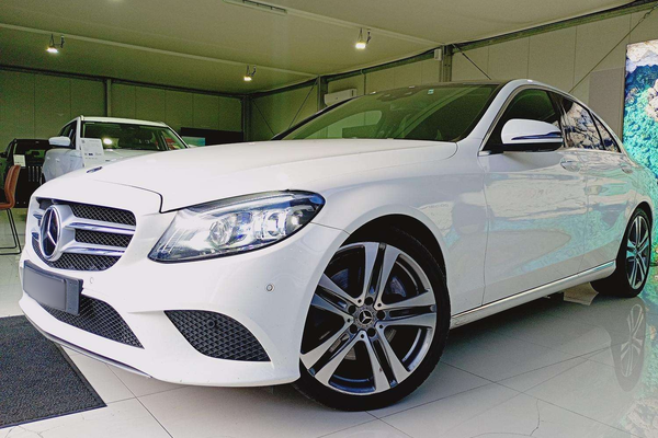2019 Mercedes-Benz C-Class C300 W205