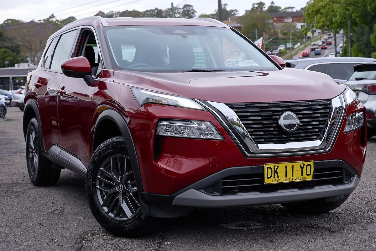 2024 Nissan X-TRAIL ST T33