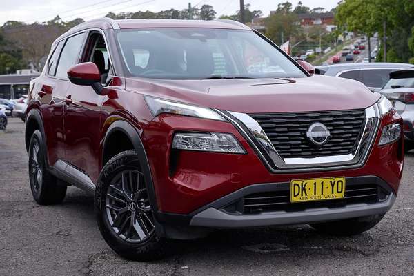 2024 Nissan X-TRAIL ST T33