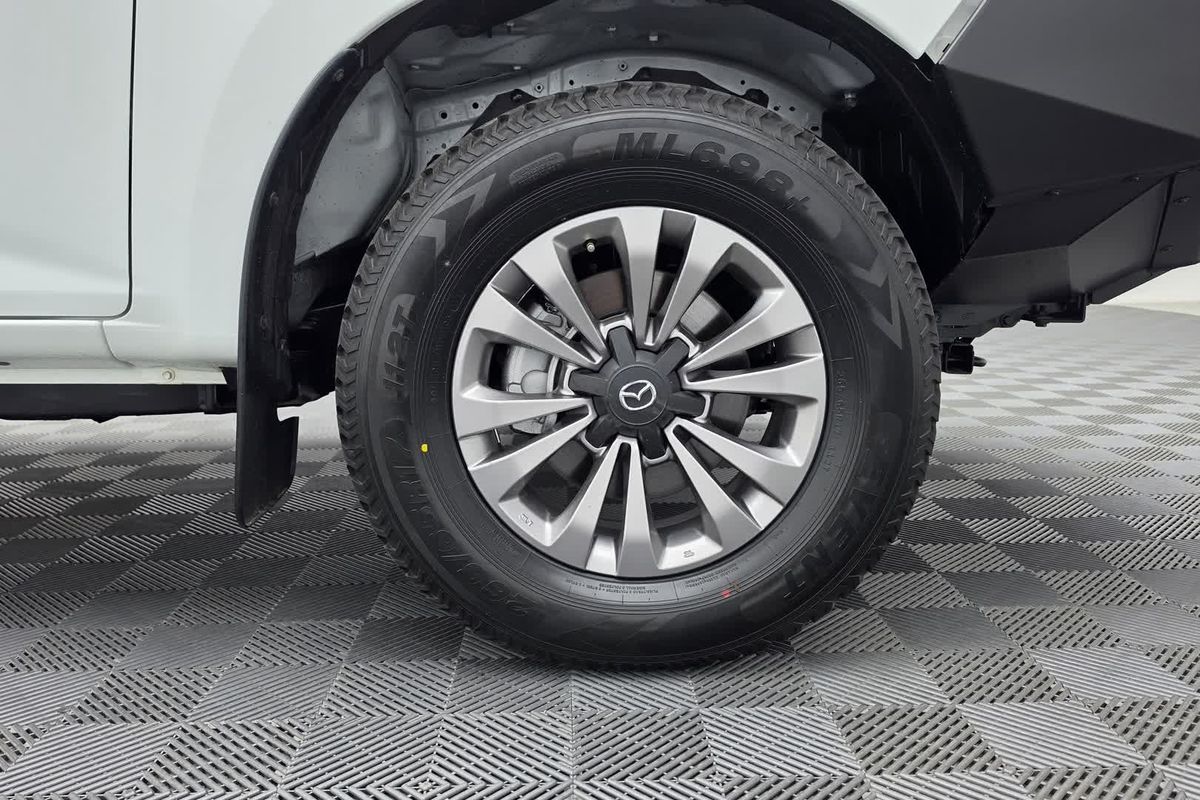 2022 Mazda BT-50 XT TF 4X4 image 16