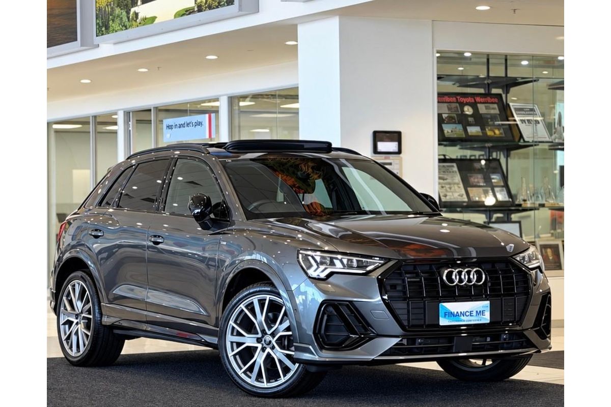 2022 Audi Q3 40 TFSI S line F3