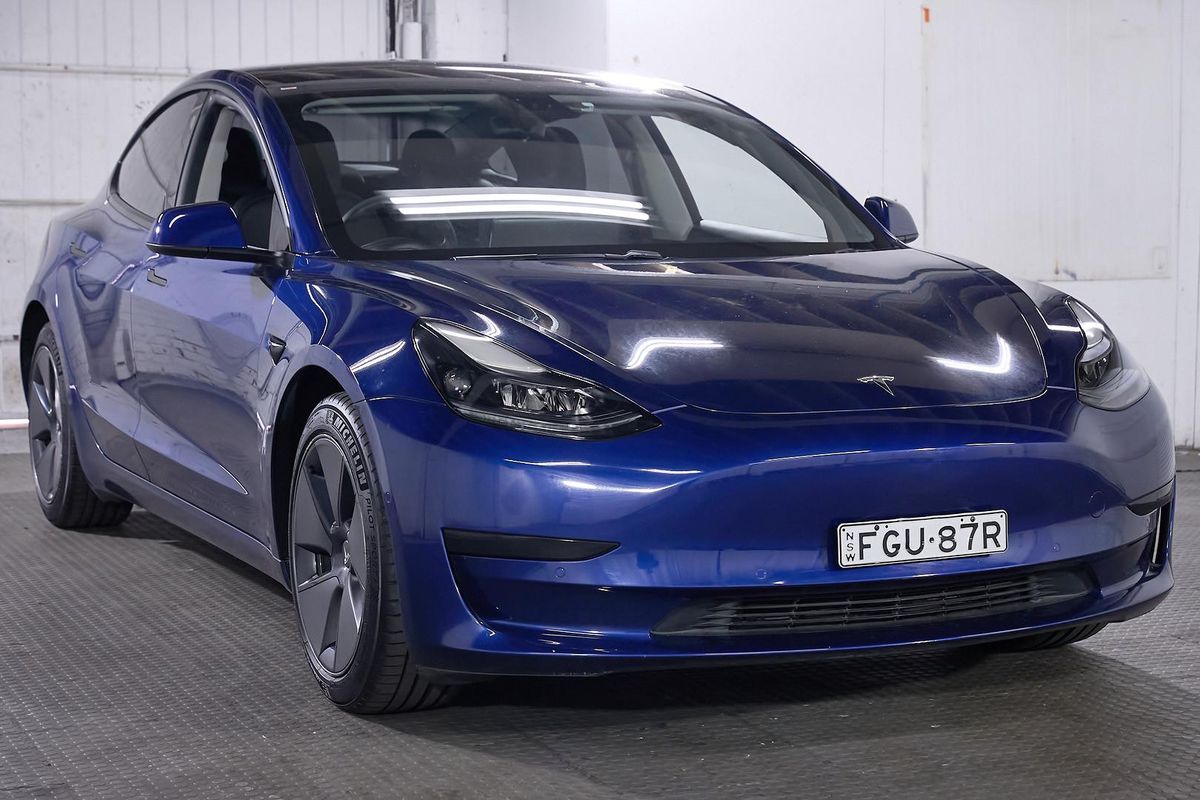2021 Tesla Model 3 Standard Range Plus