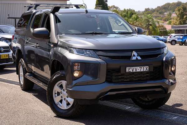 2022 Mitsubishi Triton GLX+ MR 4X4