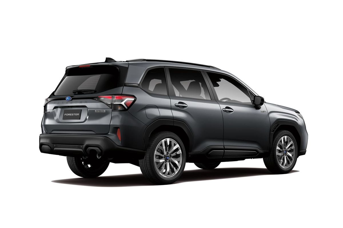 2026 Subaru Forester Hybrid Touring S6