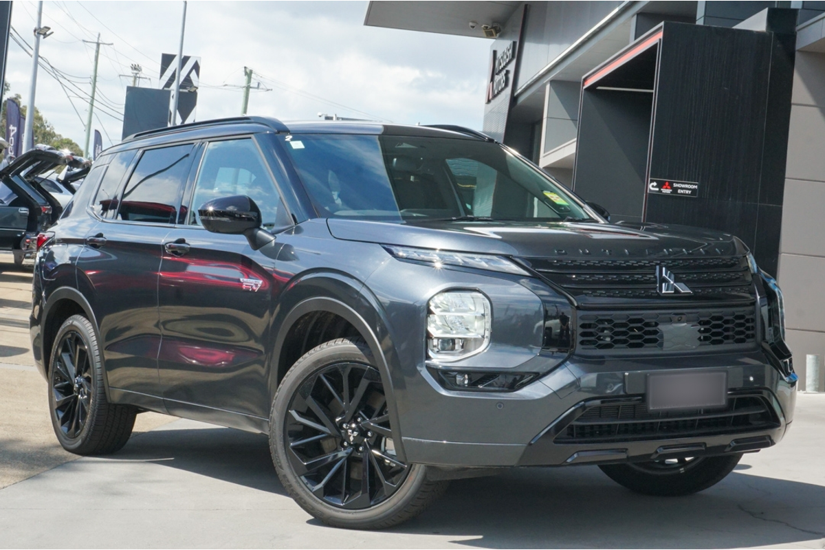 2024 Mitsubishi Outlander PHEV GSR ZM