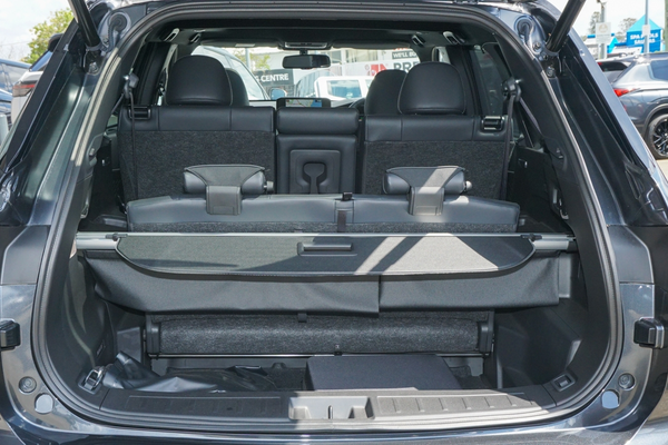 2025 Mitsubishi Outlander PHEV GSR ZM thumb-18